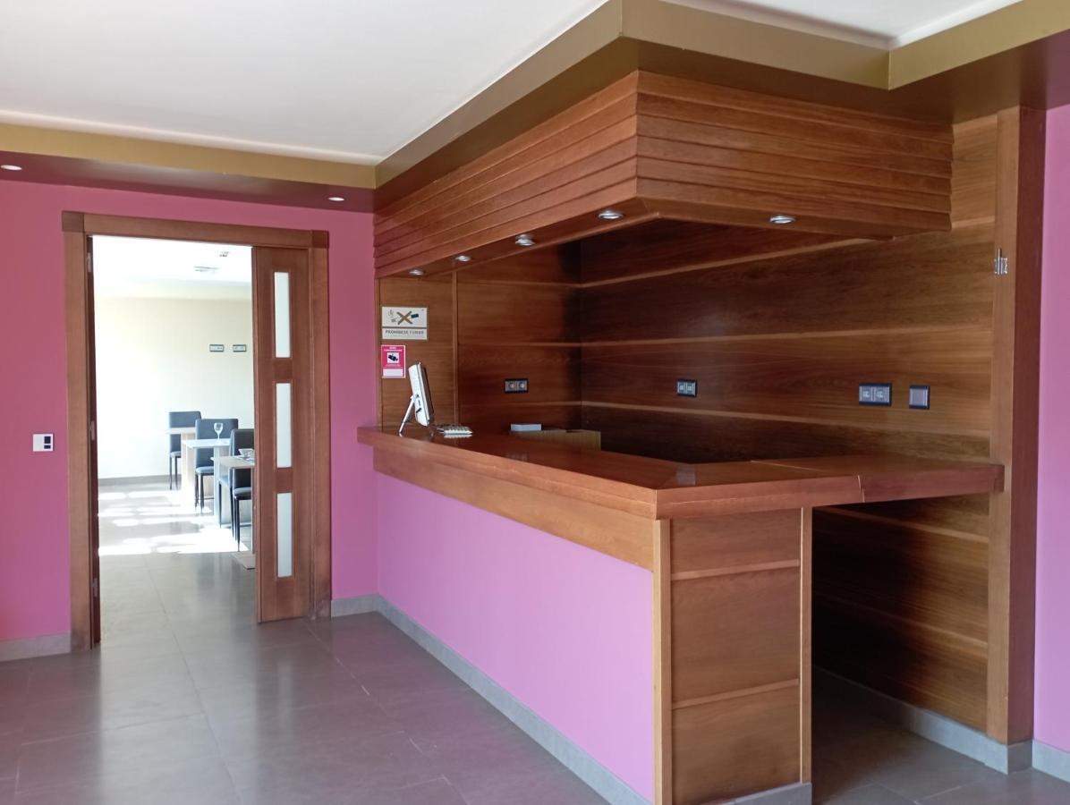 Hotel San Martino Пола-де-Лена Экстерьер фото
